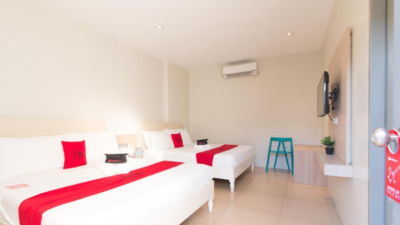Reddoorz @ General Segundo Avenue Laoag Hotel Екстериор снимка